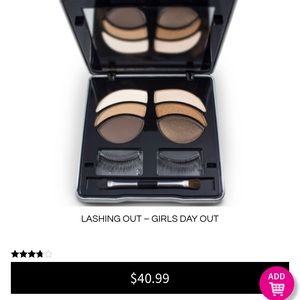ME Lashing Out - Girls Day Out Eyeshadow Pallet